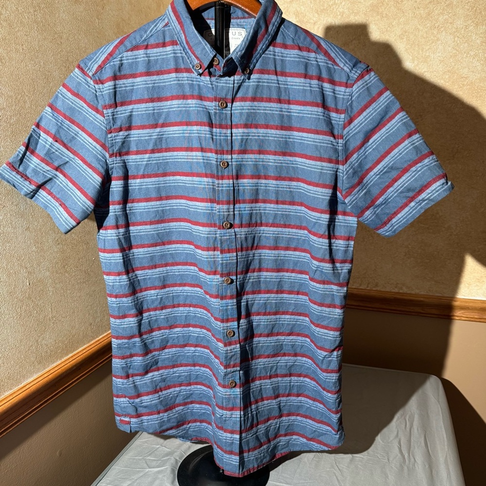 Cactus  Men's Striped Short Sleeve Shirt Size: L